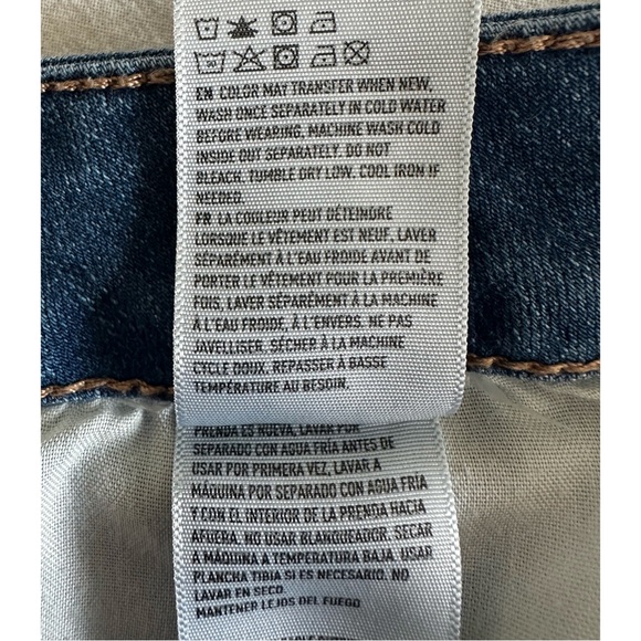 American Eagle Women’s Stretchy High Rise Ripped Distressed Skinny Jegging Jean - Picture 16 of 16